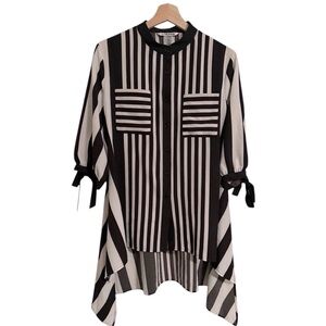 NYGARD Women’s Black & White 3/4 Sleeve Blouse Size‎ Petite Medium
